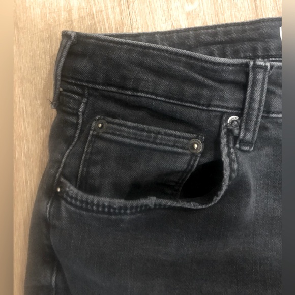 Woman’s Black Zara Jeans - size 10 - Picture 5 of 12